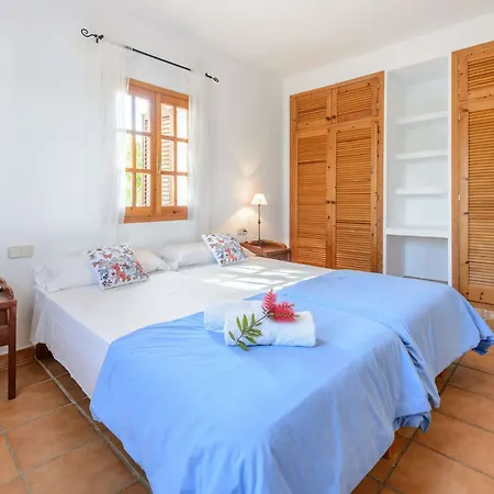 Mabel Villa San Antonio (Ibiza)
